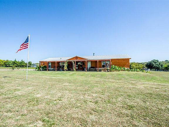 3rd image of 245 Spring Lake Cir