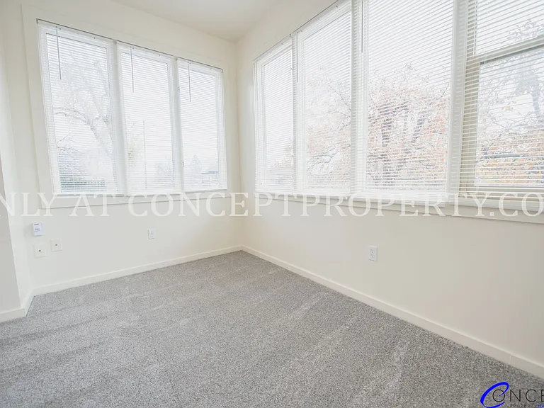 223 E 3rd Ave — Photo 20