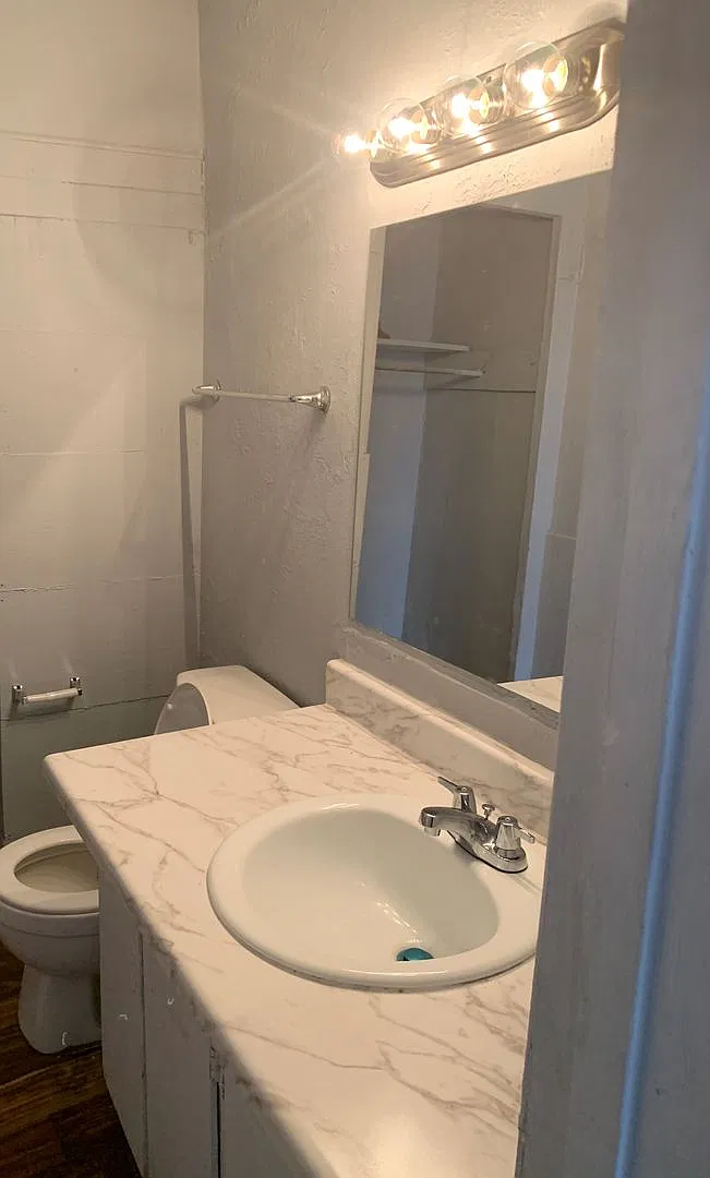 3 Bedroom 1 bathroom Home In Bossier City Near Casinos 1/2 Off First Month's Rent — Photo 1