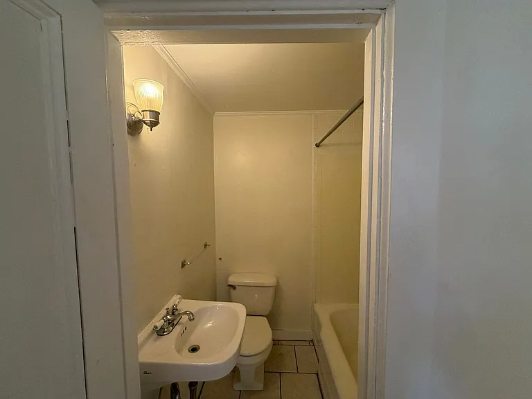 74 S State St #1 — Photo 17