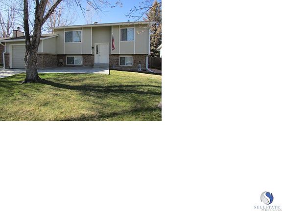 5th image of 8834 W 86th Dr