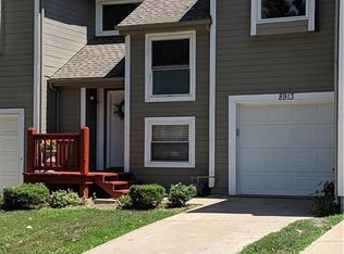 8913 Hauser St, Lenexa, KS 66215