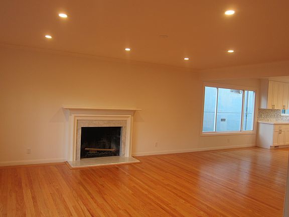 3rd image of 271 Elm St