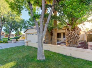 98 S Cypress Ct, Chandler, AZ 85226