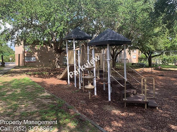 4th image of 1460 E McDonald Ave #31