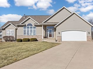 4510 Spring Meadow Pl NE, Cedar Rapids, IA 52411