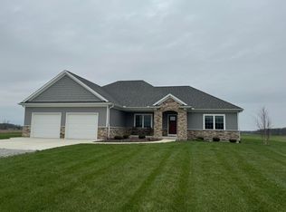 16755 Roettger Rd, New Bremen, OH 45869