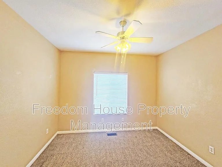1421 Star Rd #2 — Photo 19