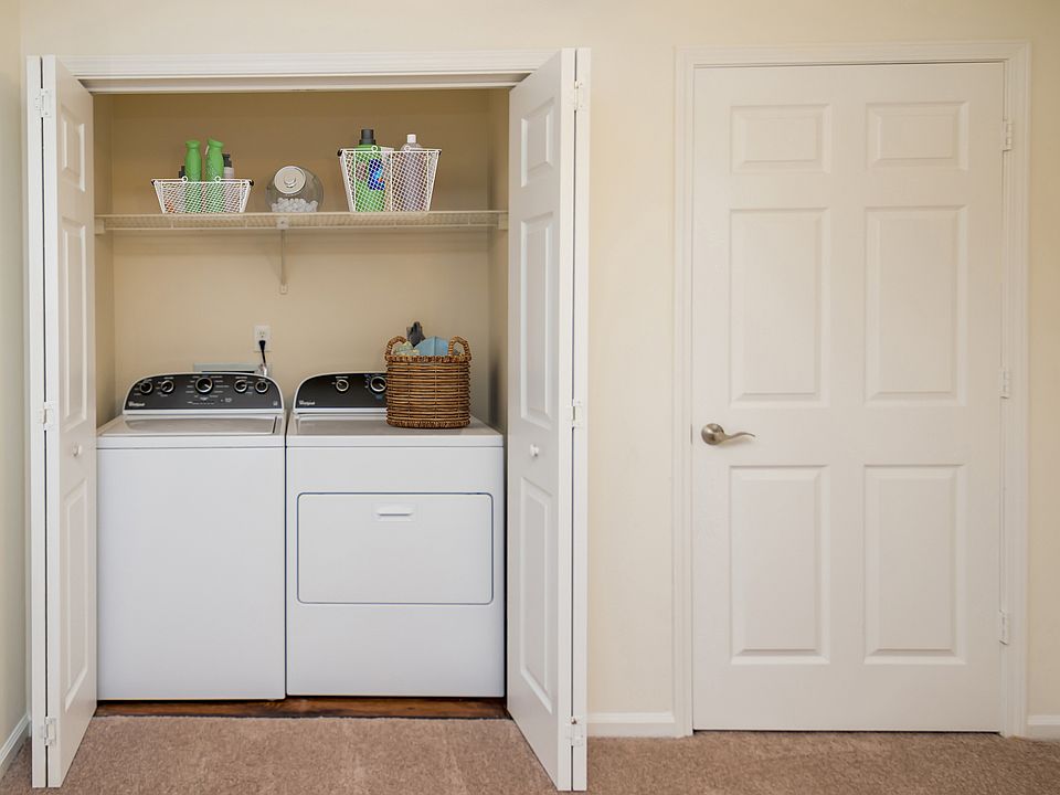 Salem Ridge washer dryer