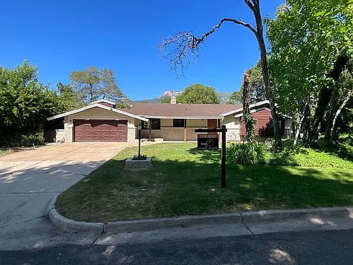 5070 S Doren Dr Photo 1 5070 S Doren Dr Photo 1