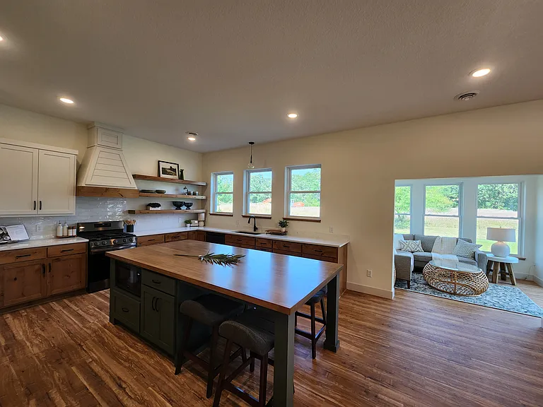 6624 Captains Cir NW — Photo 40