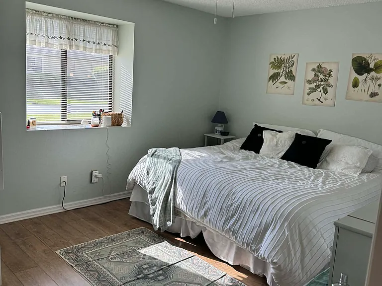 10823 SE 51st Ave — Photo 5