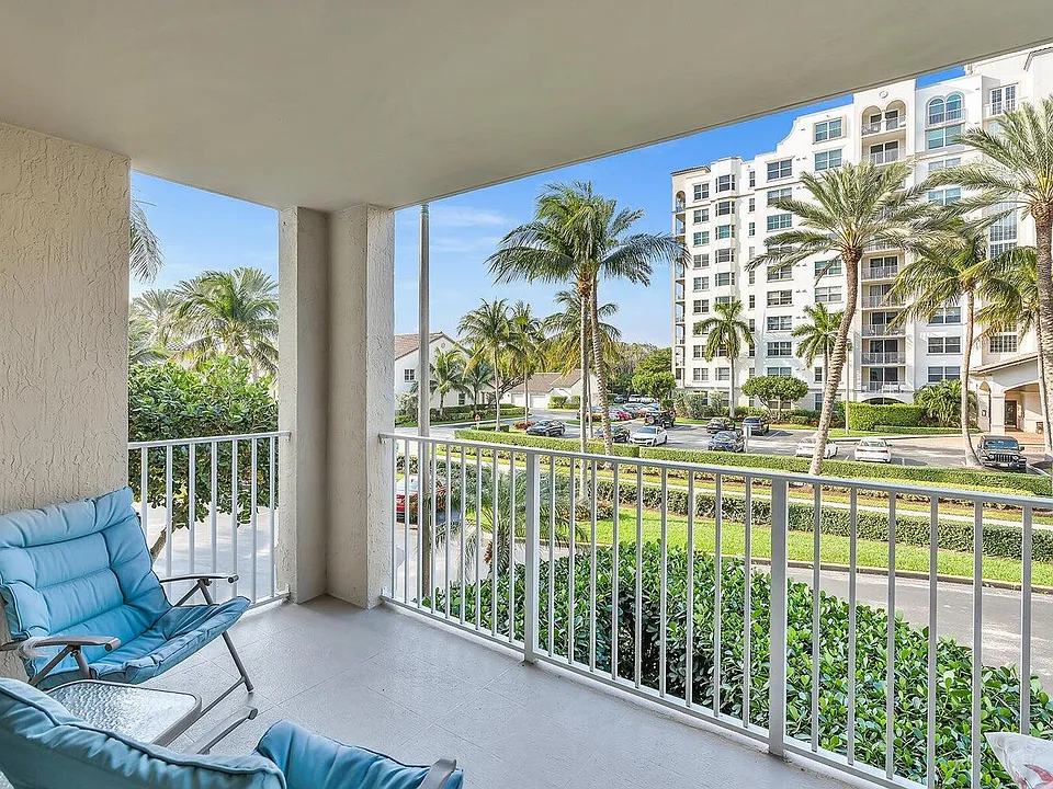 3606 S Ocean Blvd #205
