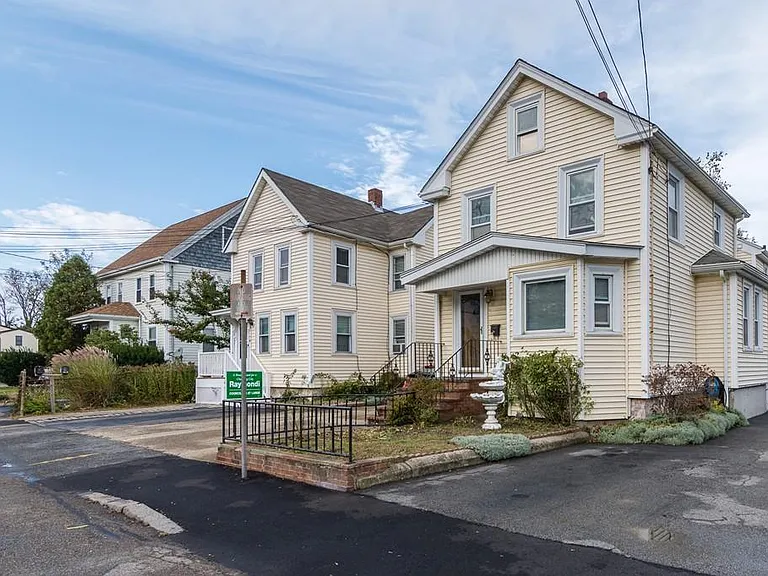 56R Newcomb St — Photo 14