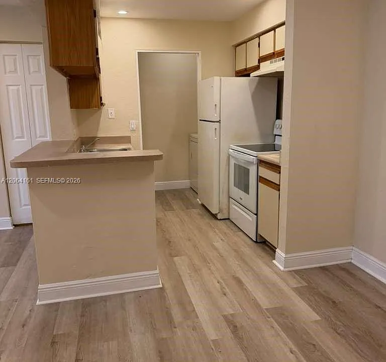 1247 SW 46th Ave #1306