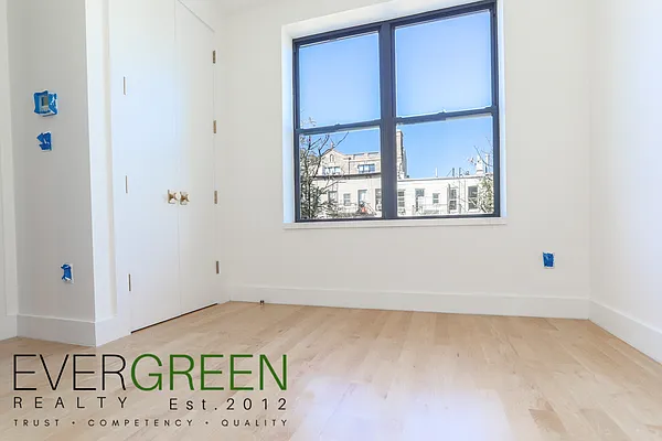 Rented by Pinn Realty | media 21