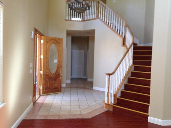 5th image of 1639 Lupin Ct