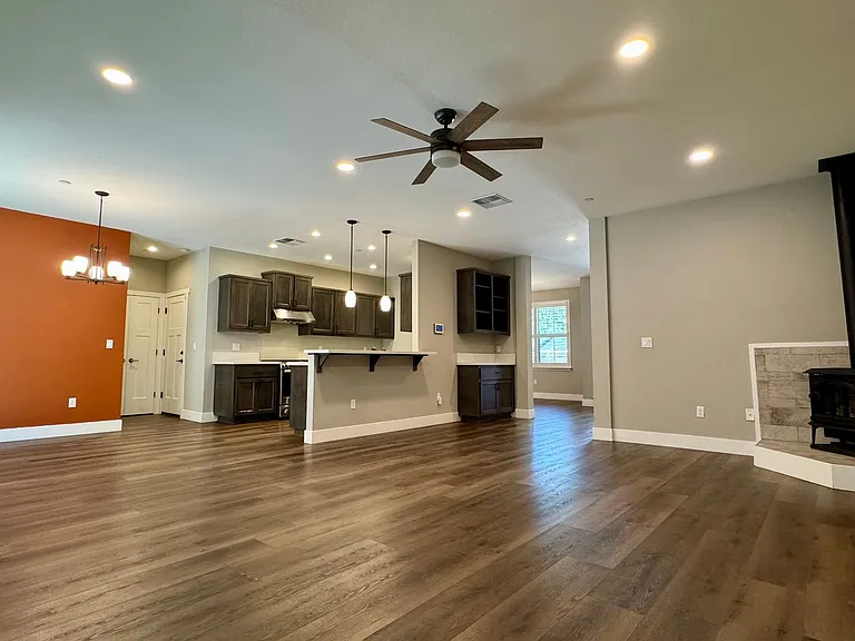 135 Timberwood Dr — Photo 15