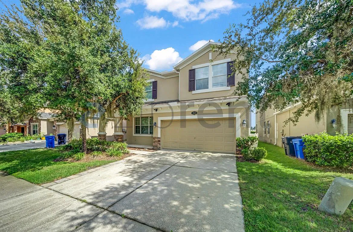 5 bed, 4129 sqft, $4,350 — Photo 1