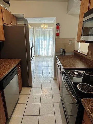 56 Stanton Hall Dr — Photo 5