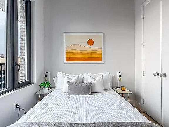 3rd image of 815 Flatbush Ave APT 505