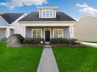 1239 Rising Oak Dr, Charlotte, NC 28206