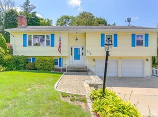 176 Haddad Rd, Waterbury, CT 06708
