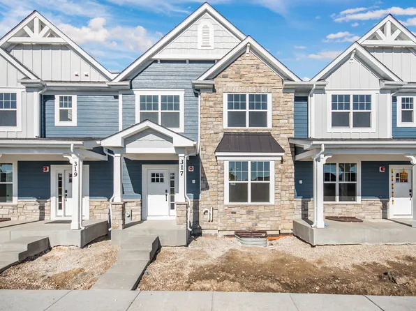 317 Didier Ct, Buffalo Grove, IL 60089