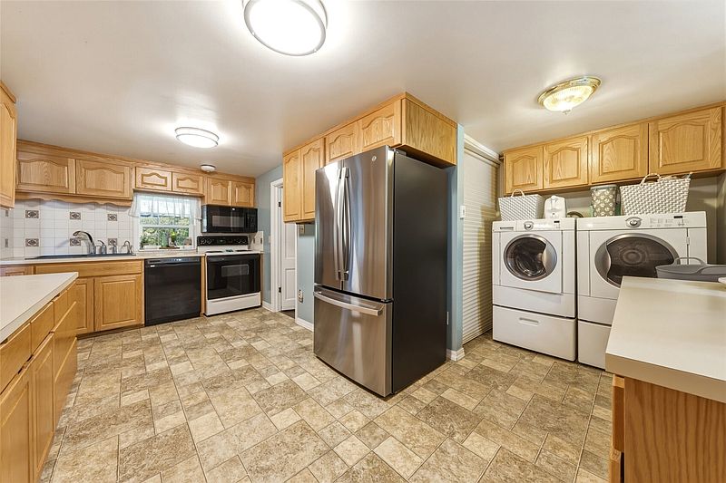 5th image of 1804 Walnut Street