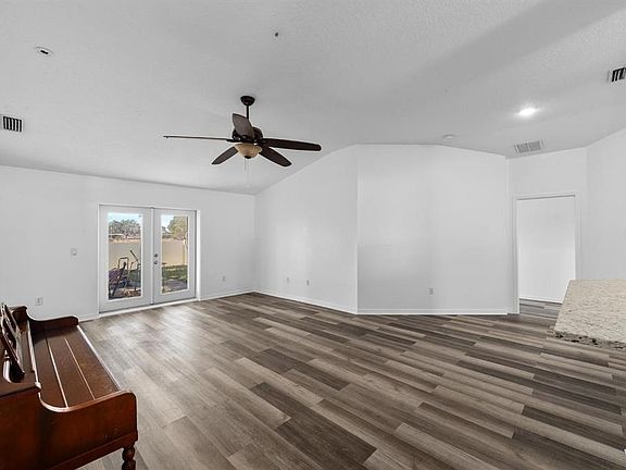 3rd image of 3609 TRAPNELL GROVE LOOP