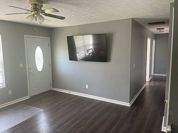 2nd image of 74 Sharon Acres Dr