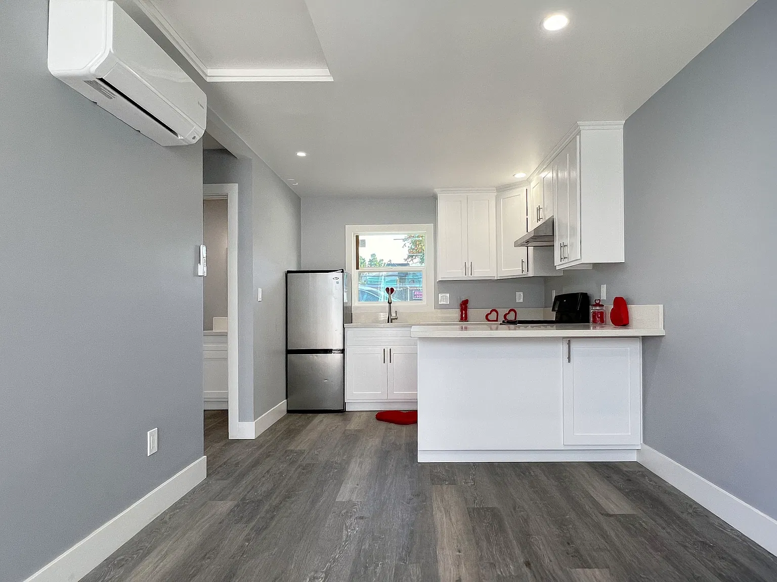 1 bed, 335 sqft, $1,595 — Photo 3