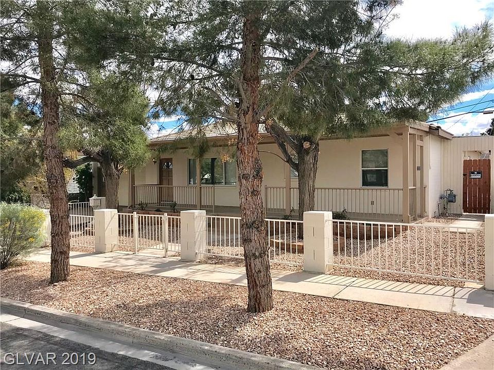 1st image of 1606 Chapman Dr