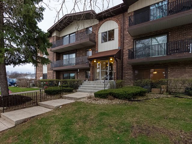 1st image of 14030 Laramie Ave APT 1711