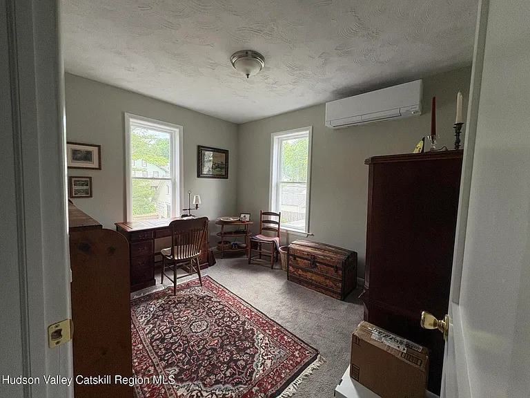 1 Delta Pl — Photo 15