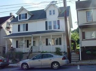 435 2nd St, Slatington, PA 18080