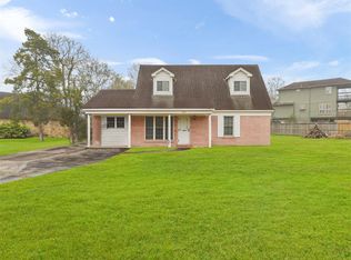 2504 Loganberry Cir, Seabrook, TX 77586