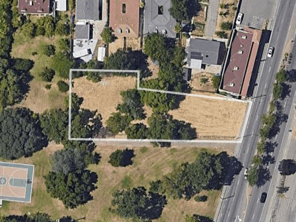 1st image of 3373 Marysville Blvd