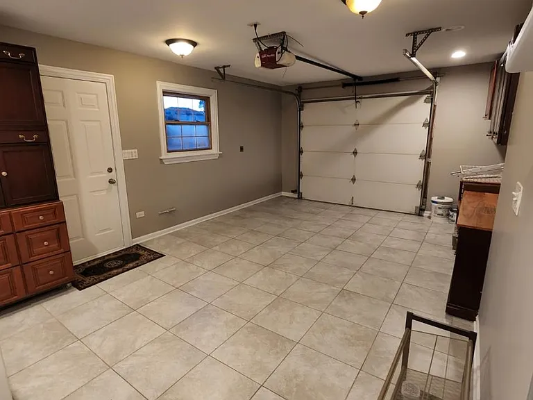 7227 W 113th Pl — Photo 12