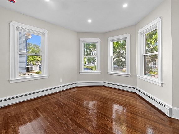 2nd image of 96-98 Clara St