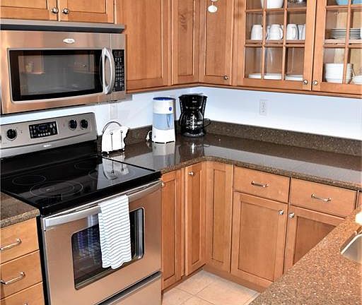 5th image of 1801 Lakeview Dr APT 312