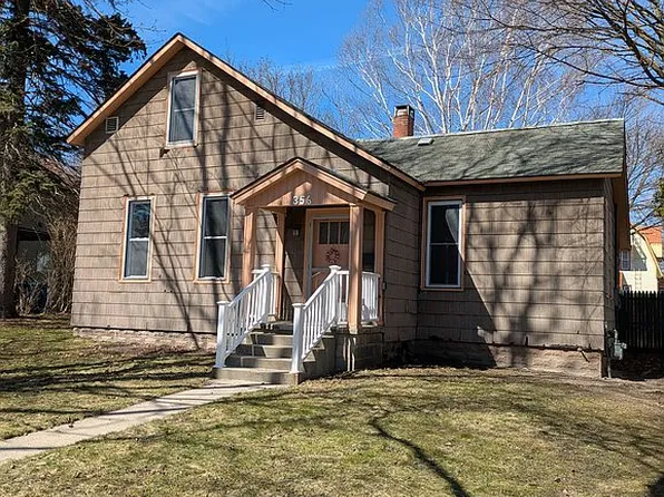 356 3rd St, Manistee, MI 49660