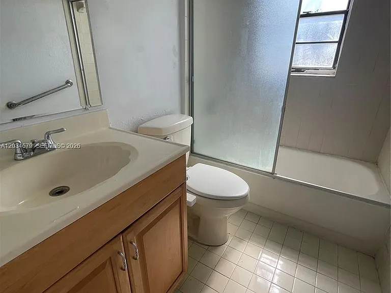 18230 Mediterranean Blvd #1302 — Photo 23