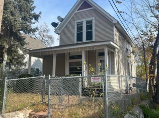 1130 Forest St, Saint Paul, MN 55106