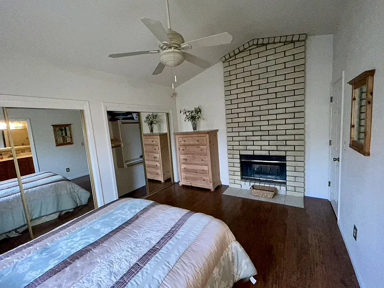 3375 Sharon Ln — Photo 10
