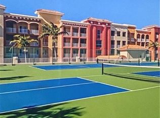 401 Bayfront Pl APT 3205, Naples, FL 34102