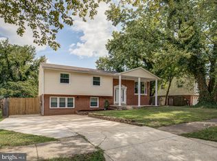 9300 Loughran Rd, Fort Washington, MD 20744