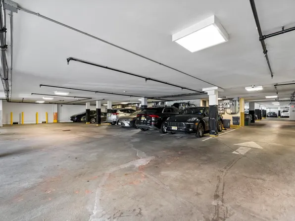 727 Monroe Street image 22 of 24