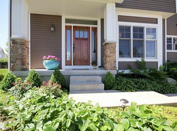 2nd image of 9431 Eagle Nest Ln