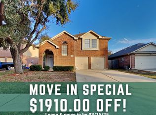 2711 Hidden Spring Vale Dr, Spring, TX 77386